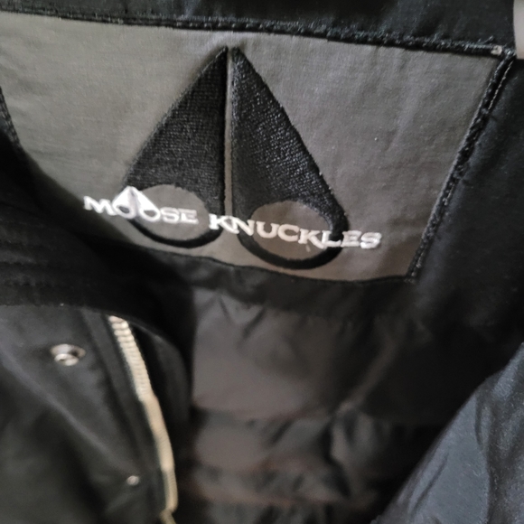 Moose Knuckles Men's Large Near Mint - Picture 2 of 7